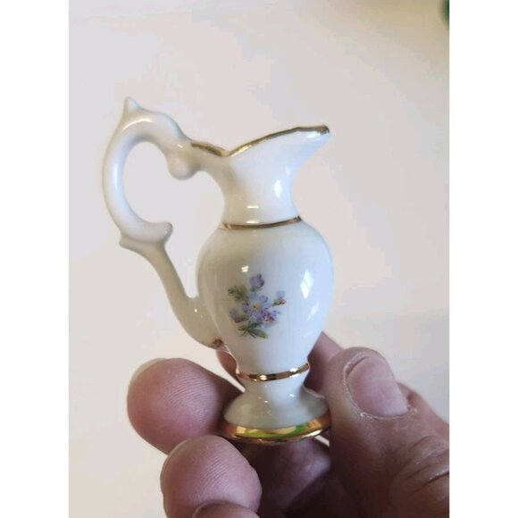 Vintage Limoges France Porcelain Miniature Pitchers Lot of 2 Couples Courting - Picture 6 of 6